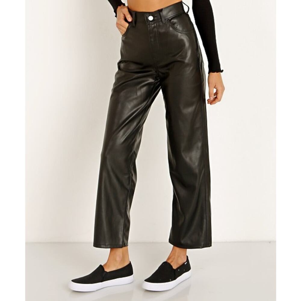 Levi’s Premium Ribcage High Rise Straight Faux Leather Pants Black Women's Sz 25